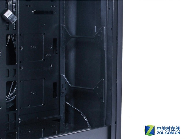 先马厚道先生G1机箱评测：主打质感做工 