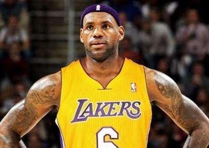 詹姆斯进军房地产?还是打算去湖人!在洛杉矶买