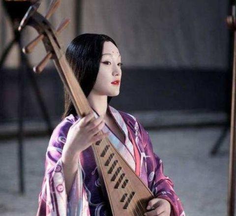 影视剧中最美艳的4大妖女:周迅李冰冰惊艳，最后一个无人能超越