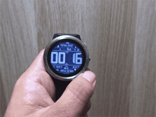 佳明（Garmin）vívoactive3户外运动腕表