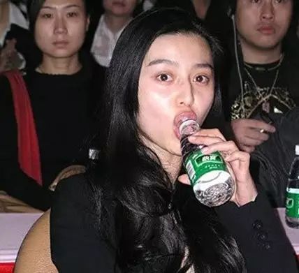 出汗浮粉爱出油,夏天不脱妆看这一篇就够了!