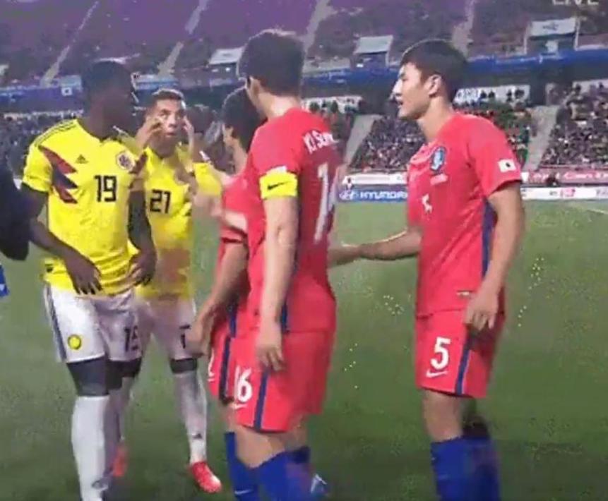 种族歧视韩国人 哥伦比亚球员被禁赛5场