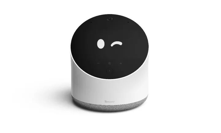 腾讯发布小Q机器人第二代：带屏幕的智能音箱