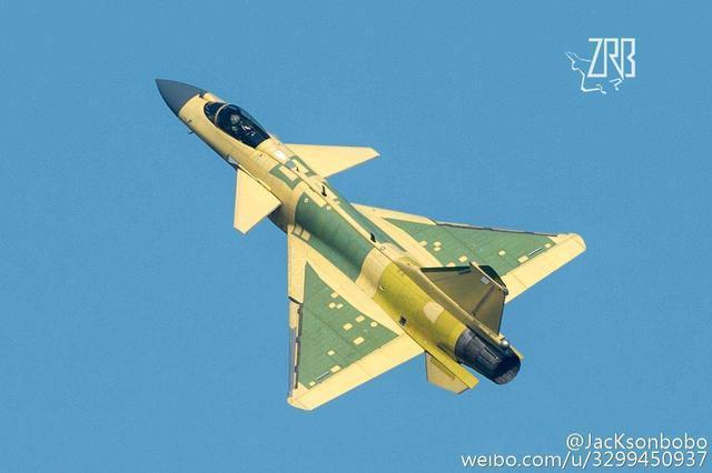 歼10与F16单挑谁会赢?结果与理论推测相差千