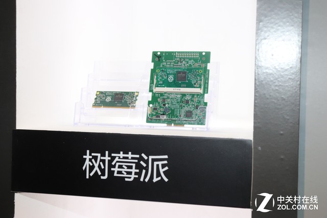 打造智能终端 NEC发布工程液晶显示器 