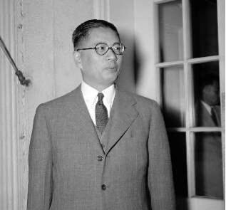 宋美龄带信蒋介石:如子文三日内不回京,则必来与君共生死!