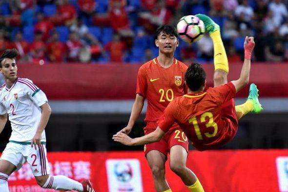 新疆18岁小将将加盟国米 中国足球新锋霸横空出世