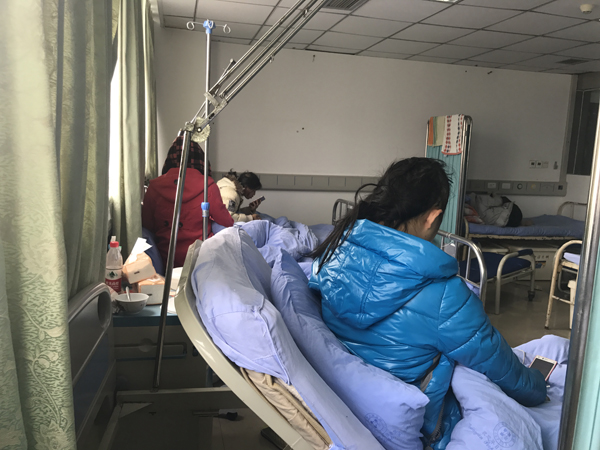 ���Ĵ����Ӵ���3Ů�������飺����ǰ�������