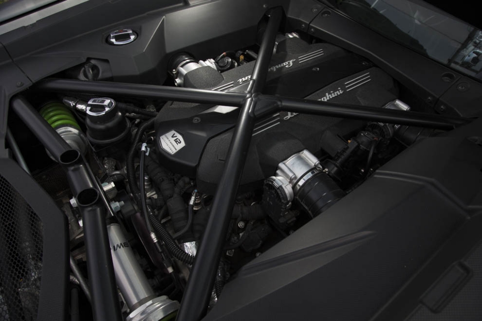 V12特辑3：兰博基尼AventadorS-就为赌一口气