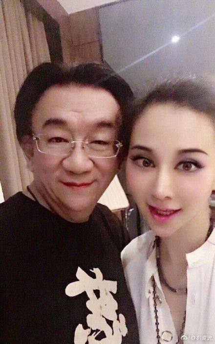 侯耀华和安娜金让我想起了苏轼的一首诗