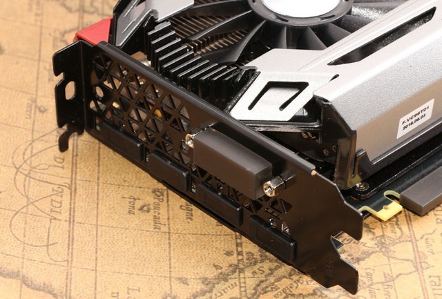 无双全明星 GTX1070超级冰龙陪你割草 