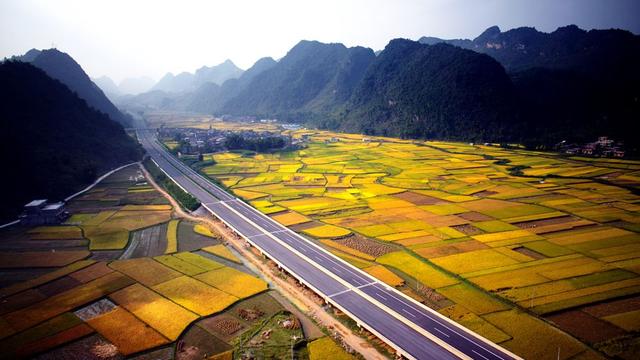 广西的一个边境县距离越南首都比其到市区还近，为中国八角之乡