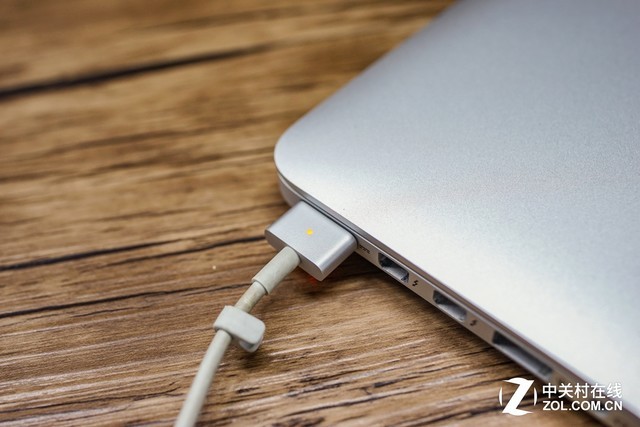 MacBook迎来最强对手 它才是轻薄本首选