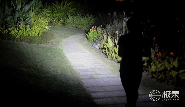 攀索（PETZL）ACTIKE99户外运动头灯