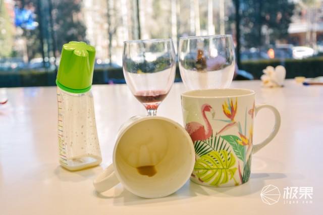 脏盘子堆着懒得洗？学会这一招，不用动手餐具自动变干净