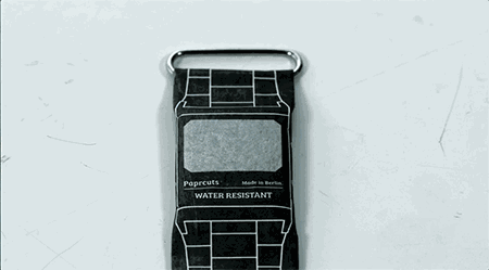 产品  在众多的金属,塑料材质以及智能手表之中,papr watch 可以算是