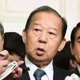 日本两大执政党干事长，带着安倍重托访华了