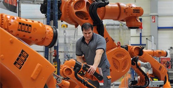 美的收购的德国机器人厂商库卡，发话要称霸中国市场