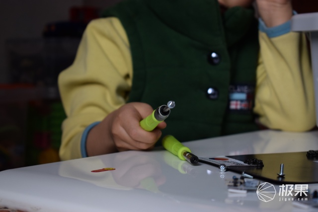 小盖茨机器人L-GATES小创客家庭套装