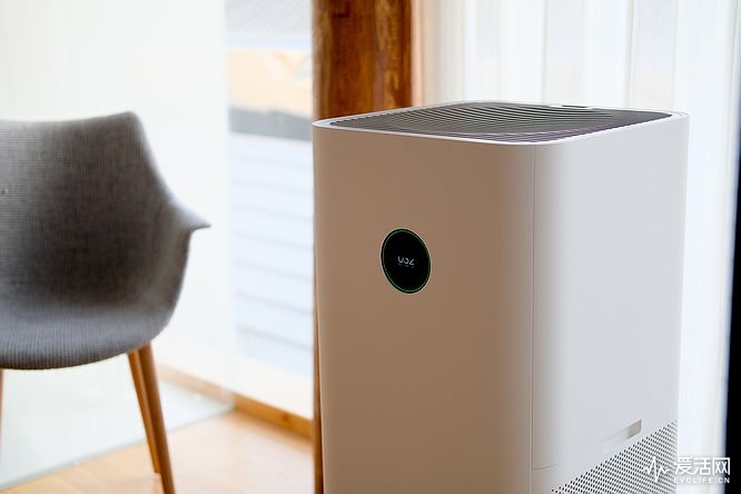 小米发布空气净化器MAX 就问年轻人你的第一