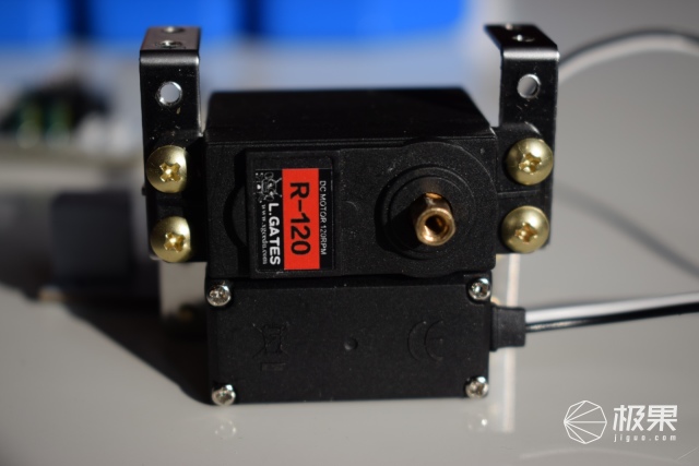 小盖茨机器人L-GATES小创客家庭套装