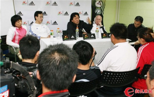 上海市足协主席朱广沪:把足球触角伸到城市每