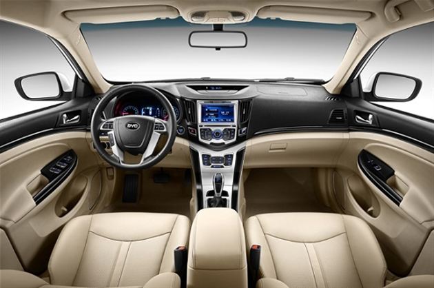 比亚迪e5 300上市 售价19.59-21.59万 