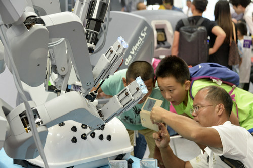 西媒称中国正成人工智能行业领军者：实力堪与美国竞争