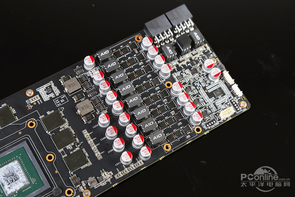 索泰GTX 1070 Ti至尊