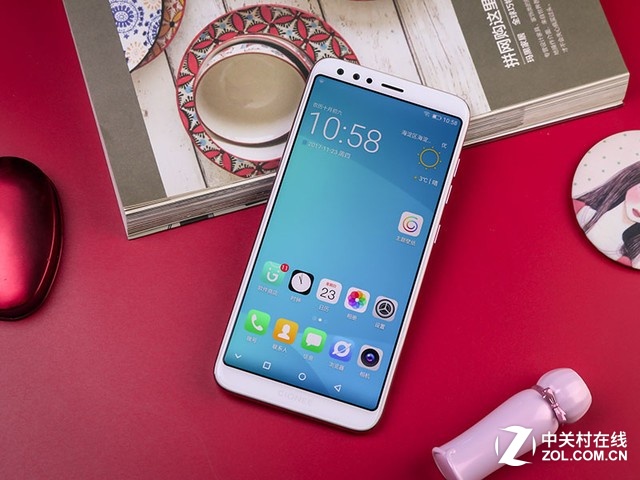 12月这六款新机最值得买 性价比秒苹果X 