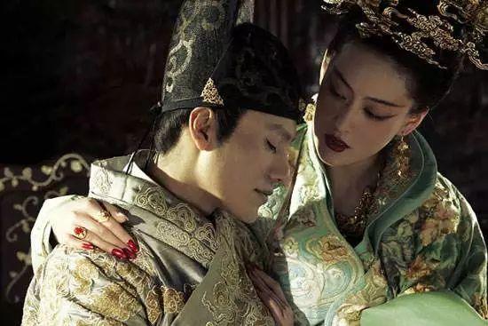 陈坤表演阴柔比张馨予更媚被叫“厂花”和张国荣气质类似