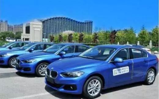 奔驰在宝马微博上投广告?2017年度德系豪门撕