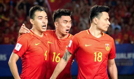 2017年中国足球五大事件：国足险创奇迹 王小平忙书法