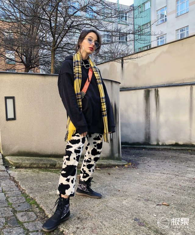 Clarks推出星球大战联名鞋款，经典百搭