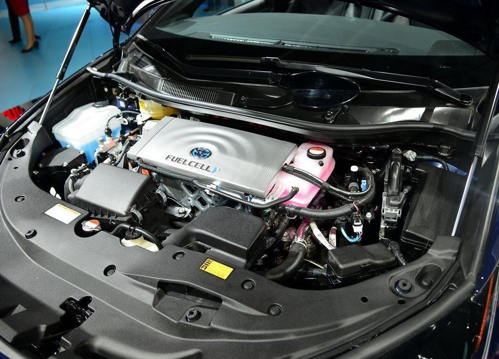 丰田这台车像丑八怪,但却被外国人疯抢了