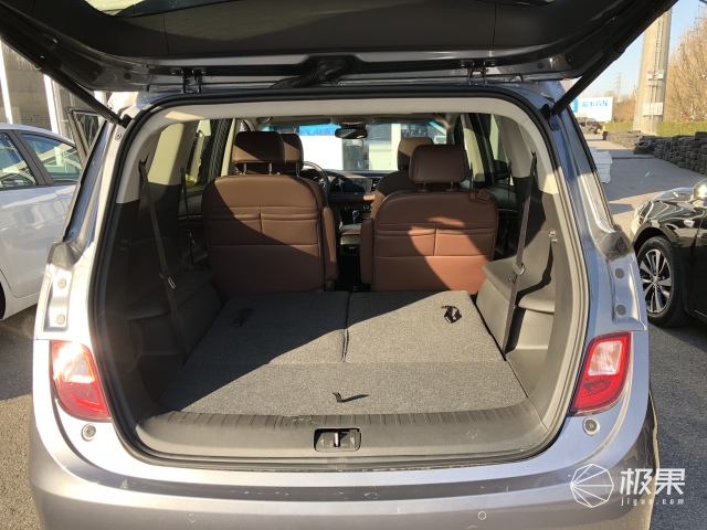 别克GL6MPV六座汽车 别克GL6MPV六座汽车