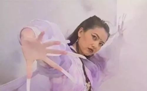 九阴白骨爪用英文怎么说?