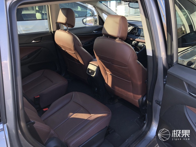别克GL6MPV六座汽车 别克GL6MPV六座汽车