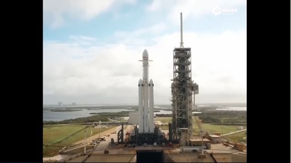SpaceX公布重型猎鹰火箭视频：现役运力最强火箭