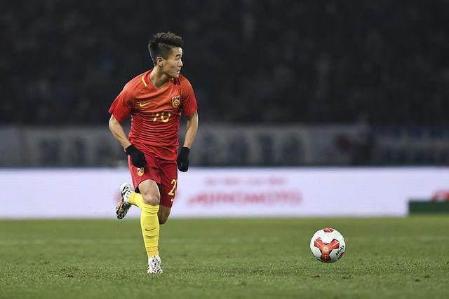 黄潜主帅确认锋霸转会已完成 国安疯狂引援叫