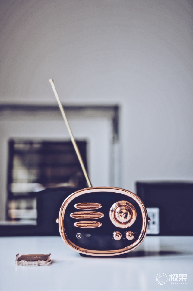 猫王（Catking）米字旗收音机