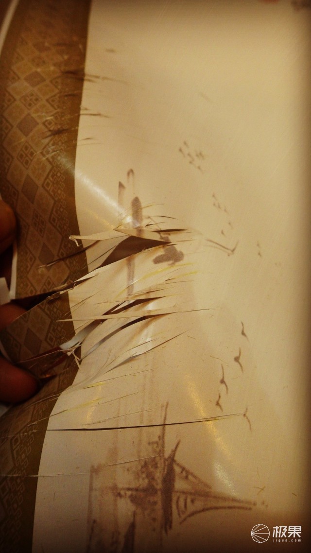 “瑞典国刀”莫拉125周年纪念版,锋利耐操剔骨劈柴都不是事儿 “瑞典国刀”莫拉125周年纪念版,锋利耐操剔骨劈柴都不是事儿