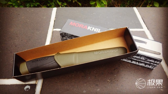 “瑞典国刀”莫拉125周年纪念版,锋利耐操剔骨劈柴都不是事儿 “瑞典国刀”莫拉125周年纪念版,锋利耐操剔骨劈柴都不是事儿
