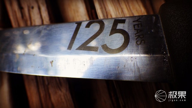 “瑞典国刀”莫拉125周年纪念版,锋利耐操剔骨劈柴都不是事儿 “瑞典国刀”莫拉125周年纪念版,锋利耐操剔骨劈柴都不是事儿