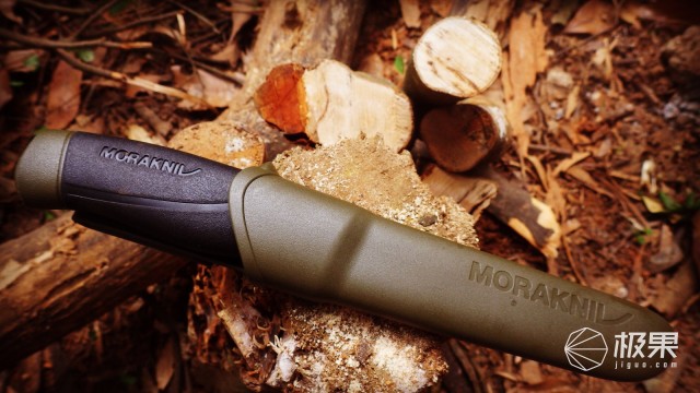 “瑞典国刀”莫拉125周年纪念版,锋利耐操剔骨劈柴都不是事儿 “瑞典国刀”莫拉125周年纪念版,锋利耐操剔骨劈柴都不是事儿