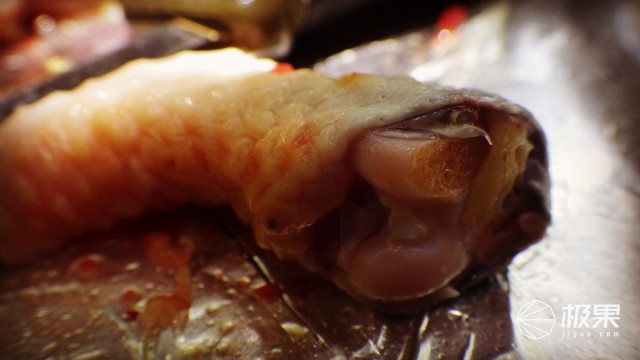 “瑞典国刀”莫拉125周年纪念版,锋利耐操剔骨劈柴都不是事儿 “瑞典国刀”莫拉125周年纪念版,锋利耐操剔骨劈柴都不是事儿