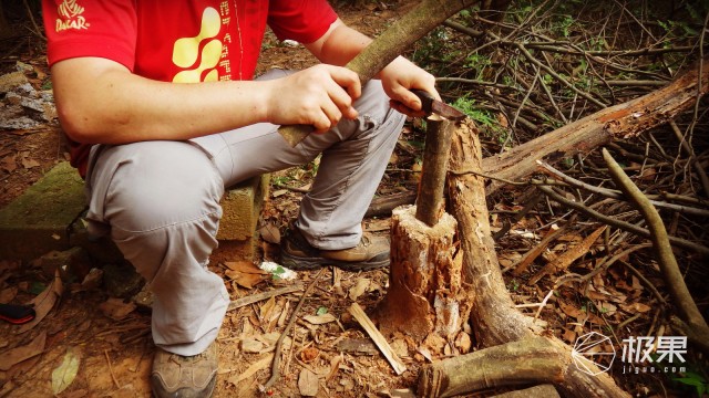 “瑞典国刀”莫拉125周年纪念版,锋利耐操剔骨劈柴都不是事儿 “瑞典国刀”莫拉125周年纪念版,锋利耐操剔骨劈柴都不是事儿