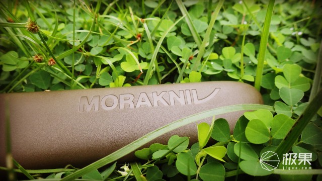 “瑞典国刀”莫拉125周年纪念版,锋利耐操剔骨劈柴都不是事儿 “瑞典国刀”莫拉125周年纪念版,锋利耐操剔骨劈柴都不是事儿