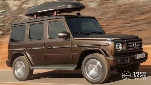 史上最硬奔驰来了!新内饰像科幻片,全球男人都渴望被它榨干 史上最硬奔驰来了!新内饰像科幻片,全球男人都渴望被它榨干