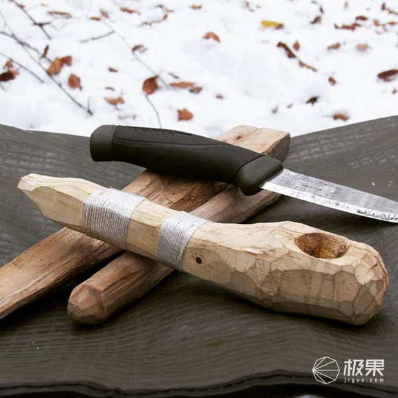 “瑞典国刀”莫拉125周年纪念版,锋利耐操剔骨劈柴都不是事儿 “瑞典国刀”莫拉125周年纪念版,锋利耐操剔骨劈柴都不是事儿